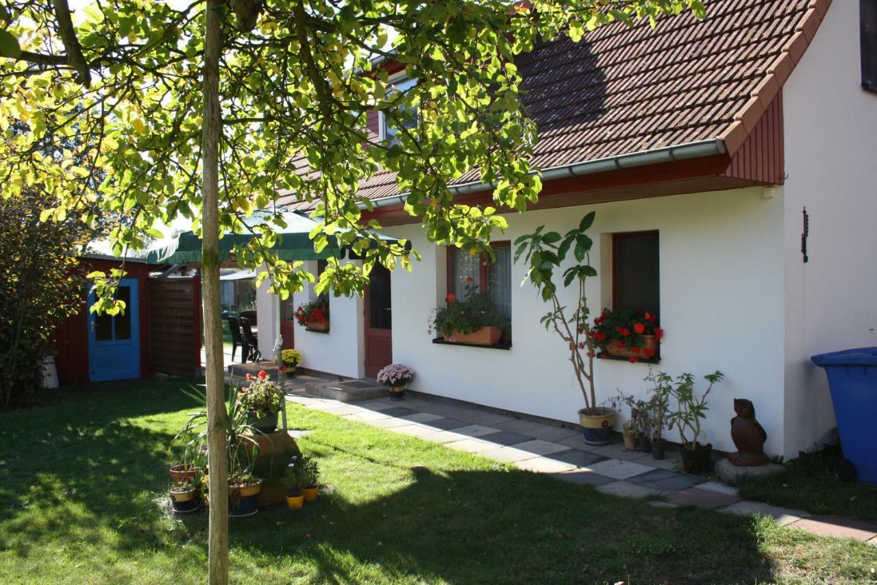 Ferienwohnung Wiesenblick Преров Екстериор снимка